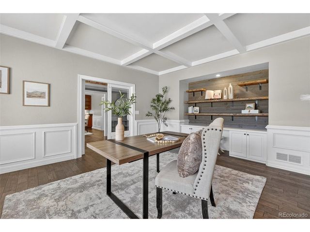 25 Blue Heron Dr, Thornton, CO 80241