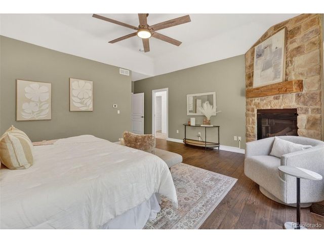 25 Blue Heron Dr, Thornton, CO 80241