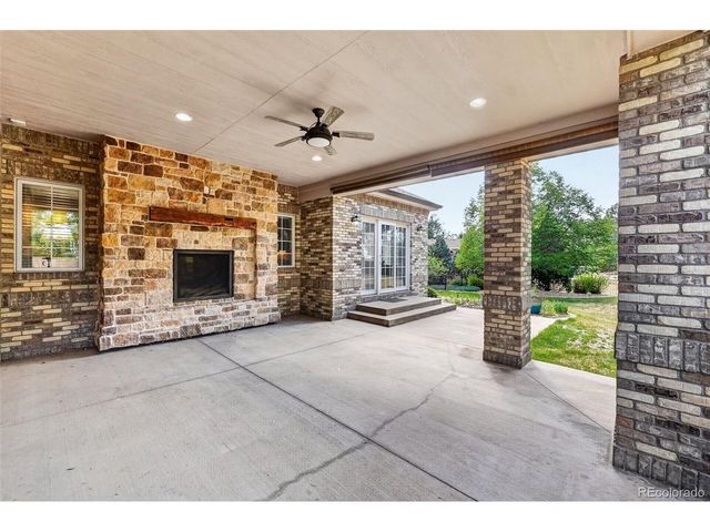 25 Blue Heron Dr, Thornton, CO 80241