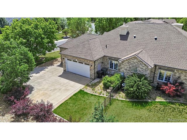 25 Blue Heron Dr, Thornton, CO 80241
