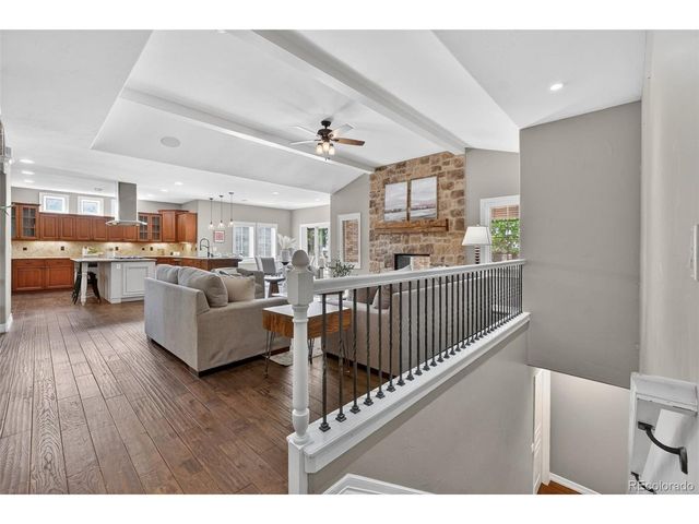 25 Blue Heron Dr, Thornton, CO 80241