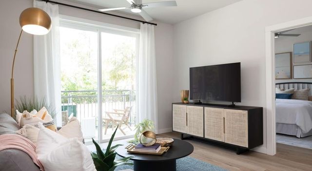 19101 Town Ridge Lane 4313, Webster, TX 77598