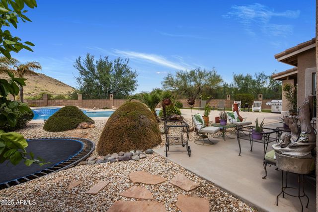 2120 E VISTA BONITA Drive, Phoenix, AZ 85024