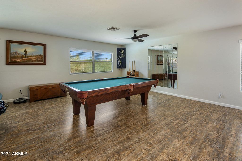 Image 18 of property listing at 2120 E VISTA BONITA Drive, Phoenix, AZ 85024