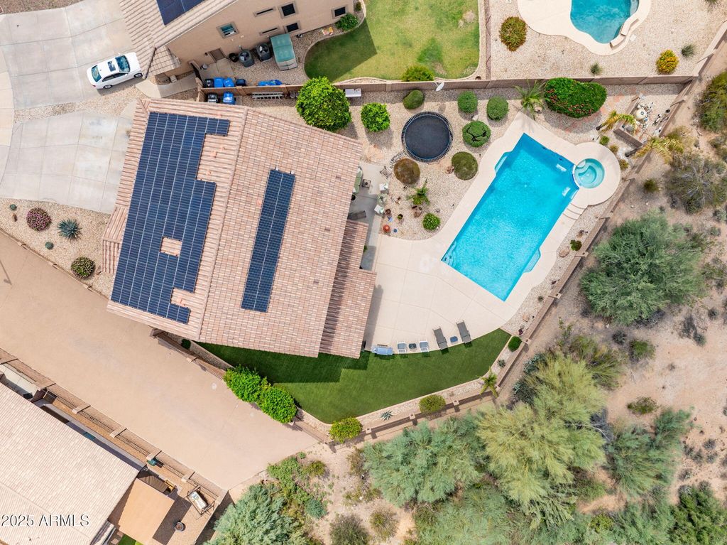 Image 35 of property listing at 2120 E VISTA BONITA Drive, Phoenix, AZ 85024