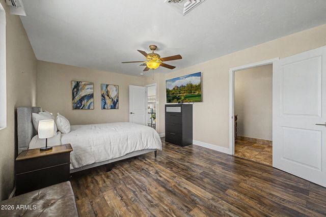 2837 W UNION HILLS Drive, Phoenix, AZ 85027