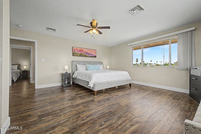 2837 W UNION HILLS Drive, Phoenix, AZ 85027