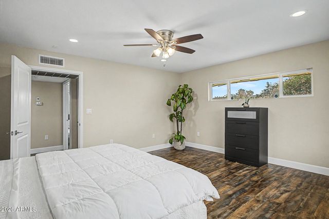 2837 W UNION HILLS Drive, Phoenix, AZ 85027