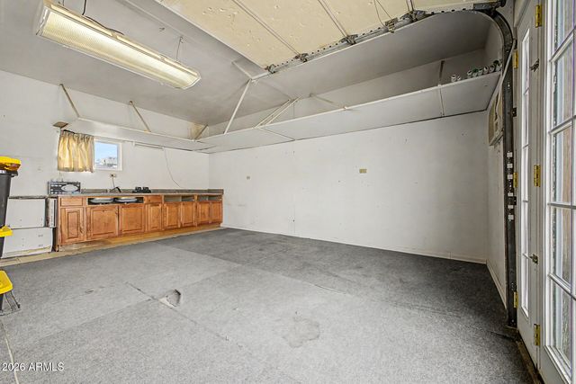 2837 W UNION HILLS Drive, Phoenix, AZ 85027