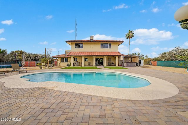 2837 W UNION HILLS Drive, Phoenix, AZ 85027