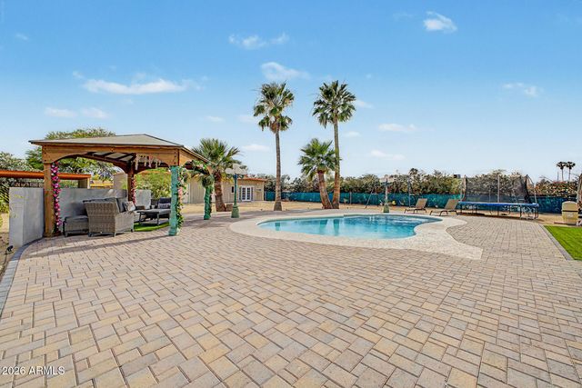 2837 W UNION HILLS Drive, Phoenix, AZ 85027