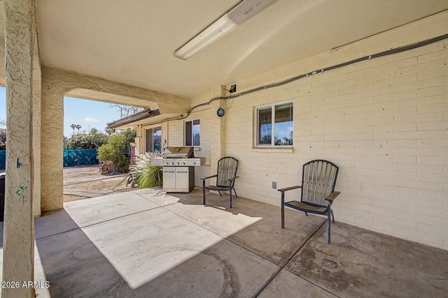 2837 W UNION HILLS Drive, Phoenix, AZ 85027