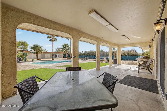 2837 W UNION HILLS Drive, Phoenix, AZ 85027