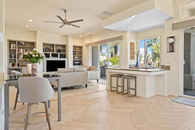 872 Mission Creek Drive, Palm Desert, CA 92211