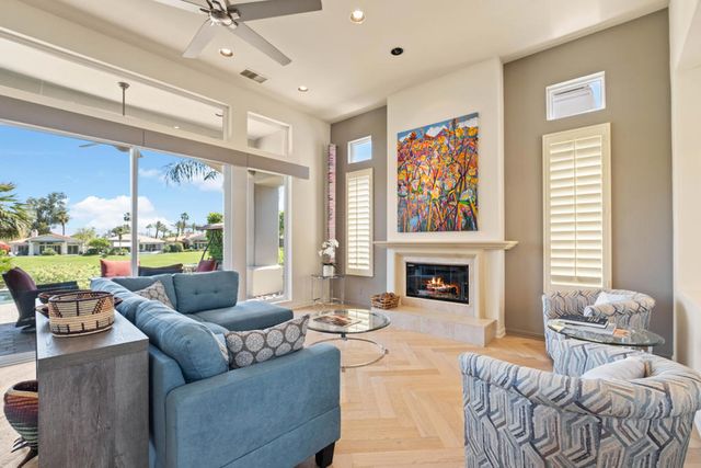 872 Mission Creek Drive, Palm Desert, CA 92211