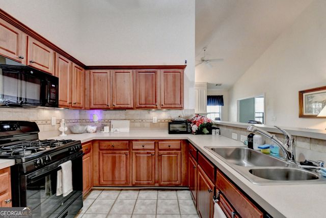 181 Camry Lane, Grayson, GA 30017