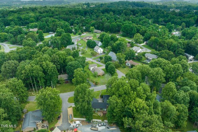5 Camden Lane, Johnson City, TN 37601