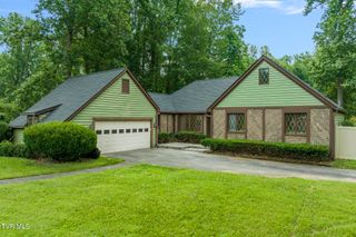 5 Camden Lane, Johnson City, TN 37601