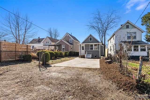 6817 W Park Avenue, St Louis, MO 63139