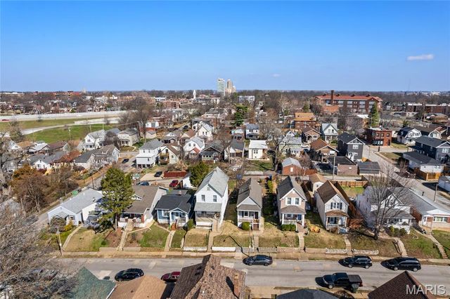 6817 W Park Avenue, St Louis, MO 63139