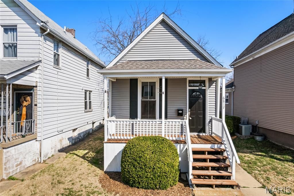 6817 W Park Avenue, St Louis, MO 63139