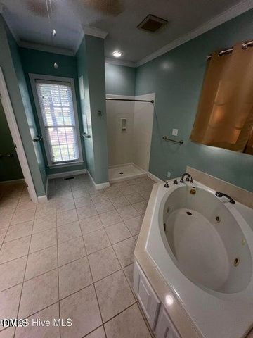 104 Arrowhead Court, Louisburg, NC 27549