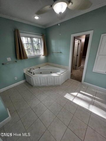 104 Arrowhead Court, Louisburg, NC 27549