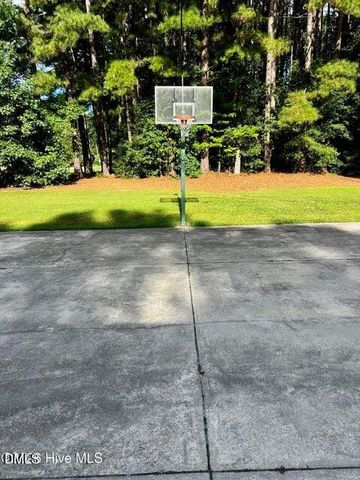 104 Arrowhead Court, Louisburg, NC 27549