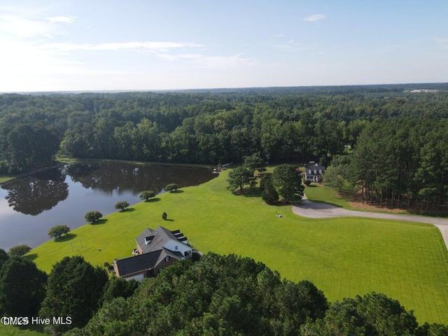 104 Arrowhead Court, Louisburg, NC 27549