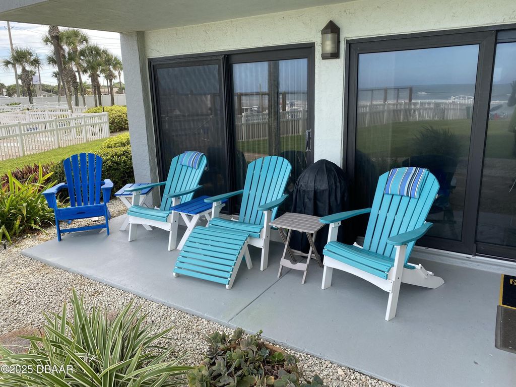 1571 S Atlantic Ave Apt 108, New Smyrna Beach, FL 32169