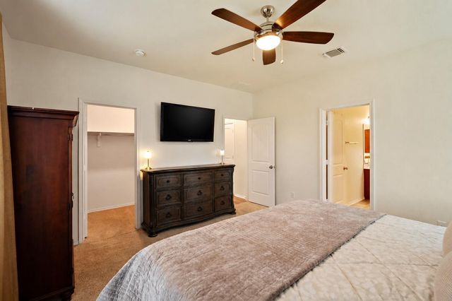 1004 Grand Teton TRL, Taylor, TX 76574