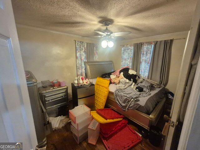 4015 Rockdale Street, Savannah, GA 31405
