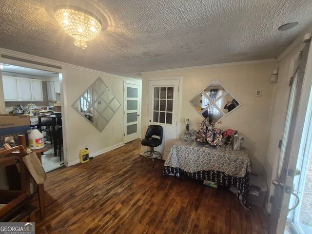 4015 Rockdale Street, Savannah, GA 31405