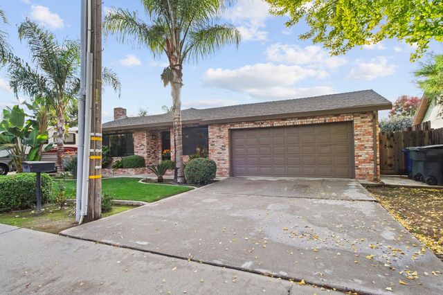 1217 E Sonoma Ave, Modesto, CA 95355