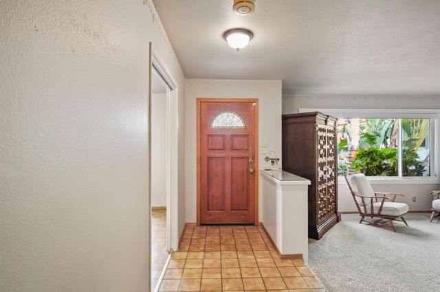 1217 E Sonoma Ave, Modesto, CA 95355