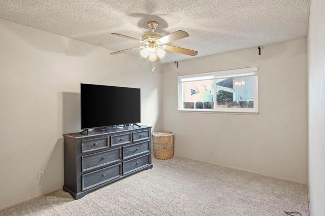 1217 E Sonoma Ave, Modesto, CA 95355