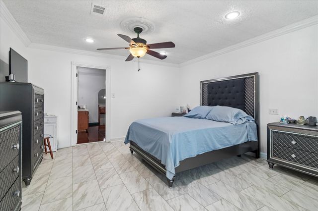 3007 McReynolds Road, Sanger, TX 76266