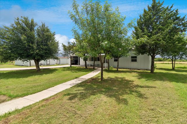 3007 McReynolds Road, Sanger, TX 76266