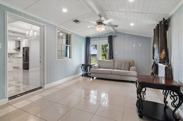 3007 McReynolds Road, Sanger, TX 76266