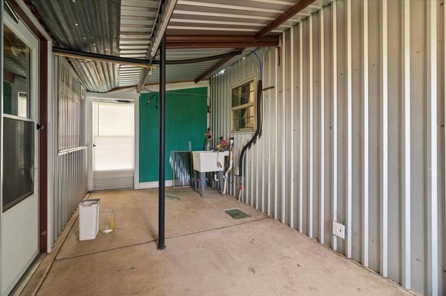 3007 McReynolds Road, Sanger, TX 76266