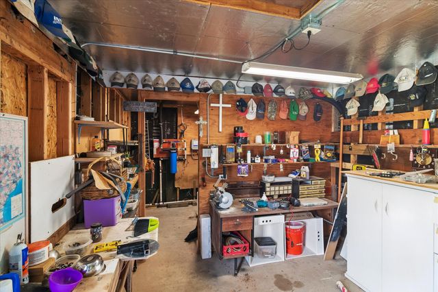 3007 McReynolds Road, Sanger, TX 76266