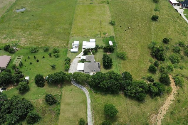 3007 McReynolds Road, Sanger, TX 76266