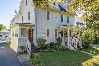 97-99 Park Avenue, Canandaigua City, NY 14424