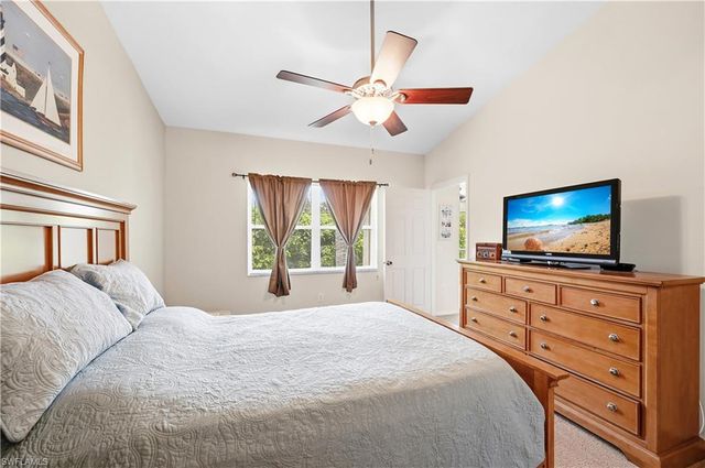 6605 Huntington Lakes CIR 203, Naples, FL 34119