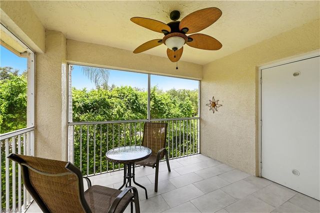 6605 Huntington Lakes CIR 203, Naples, FL 34119