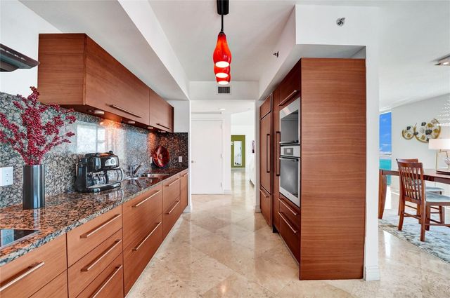 101 S Fort Lauderdale Beach Boulevard 2207, Fort Lauderdale, FL 33316