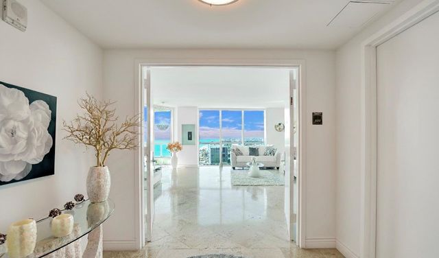 101 S Fort Lauderdale Beach Boulevard 2207, Fort Lauderdale, FL 33316