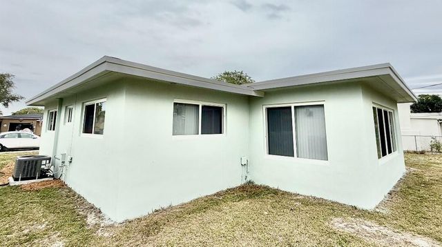 3140 SW 21st Street, Fort Lauderdale, FL 33312
