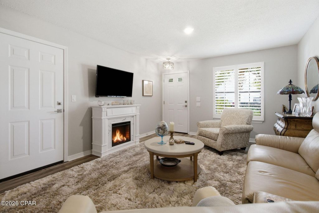 Image 5 of property listing at 43 Park Place, Panama City Beach, FL 32413