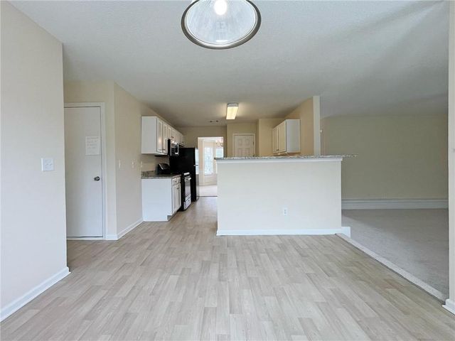 1950 Lily Stem NE Trail, Auburn, GA 30011